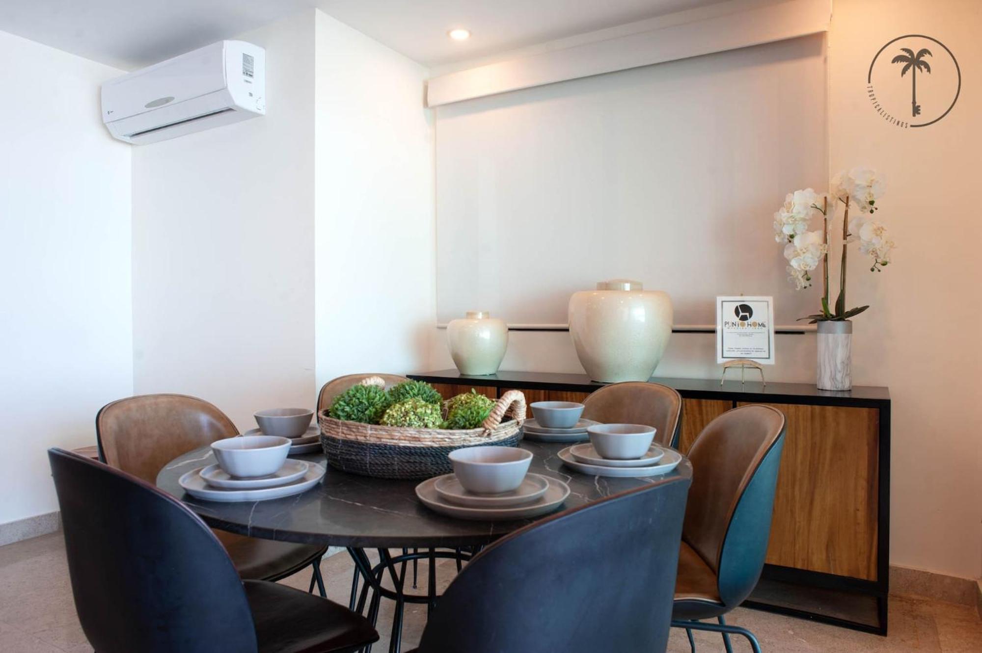 Apartment Stylish Apt. W/ Rooftop, Infinity Pool & Sea View